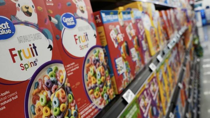 Walmart to remove food dyes and additives from store brands by 2027