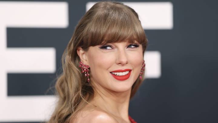 When will Taylor Swift's 'The Fate of Ophelia' music video be on YouTube?