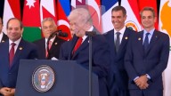 Donald Trump vuelve a mandar un recado a Pedro Sánchez con la OTAN: "¿Estáis trabajando con el PIB?"