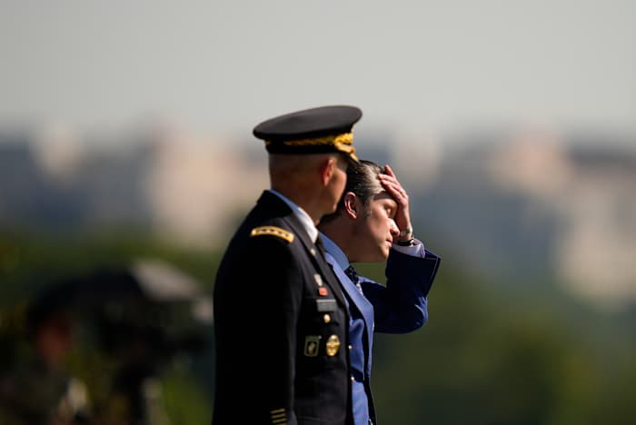Troops will miss paychecks next week without action on the government shutdown