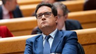 Los interinos amenazan a Óscar López: "Reacciona o habrá protestas"