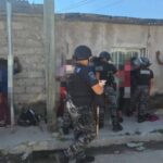 Un hombre que fue arrestado tenía pedido de...