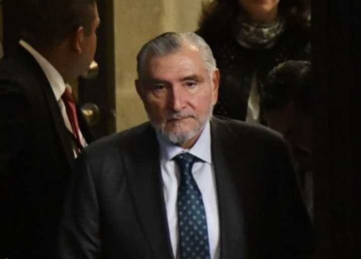 Tras el desaire en el Zócalo, Adán Augusto se envalentona y le pide a AMLO una gira nacional para diciembre