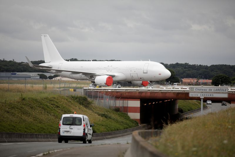 Airbus cumulative deliveries turn positive in September, Cirium says