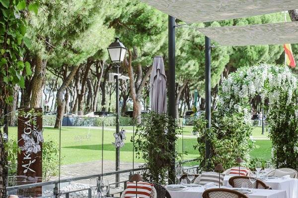 A’Kangas by Urrechu inaugura su terraza de otoño en La Moraleja