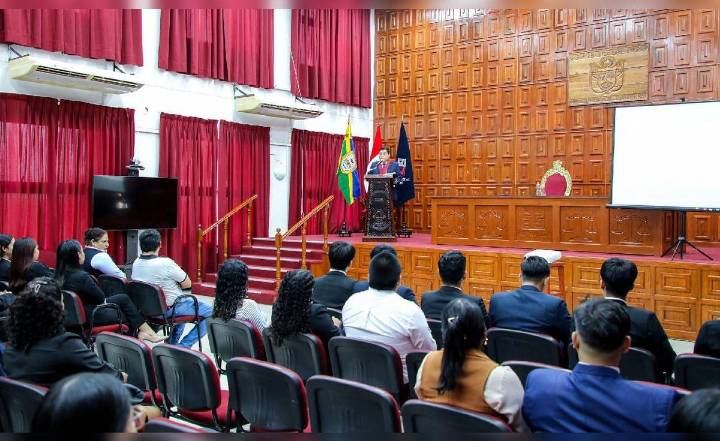 Nueva generación de Voluntariado Judicial inicia su camino en la Corte de Tumbes