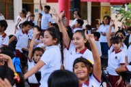 Inaugura Mara Lezama en Playa del Carmen nuevo domo escolar en la Primaria “Artículo Tercero Constitucional”