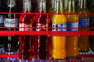 Gobierno y legisladores anuncian hoy acuerdo con refresqueros para reducir azúcar en bebidas