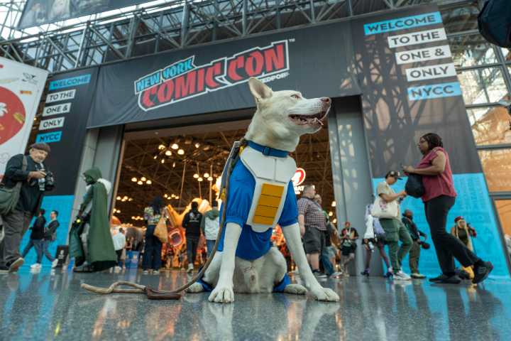 Superhéroes y villanos de todos los universos se reúnen en la Comic Con de Nueva York