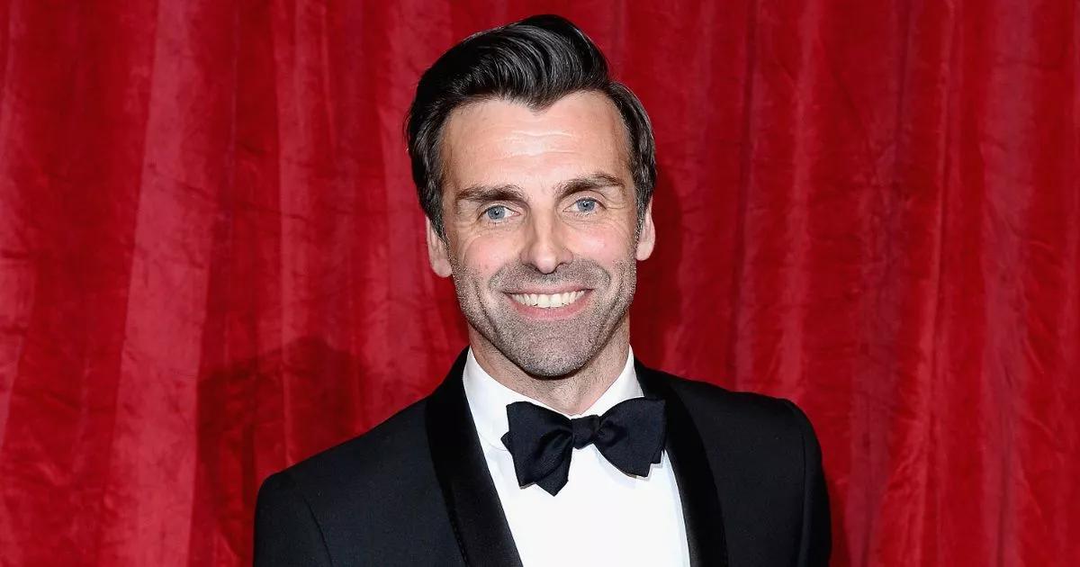 ITV Emmerdale star Jonathan Wrather opens up on father's 'cruel' diagnosis