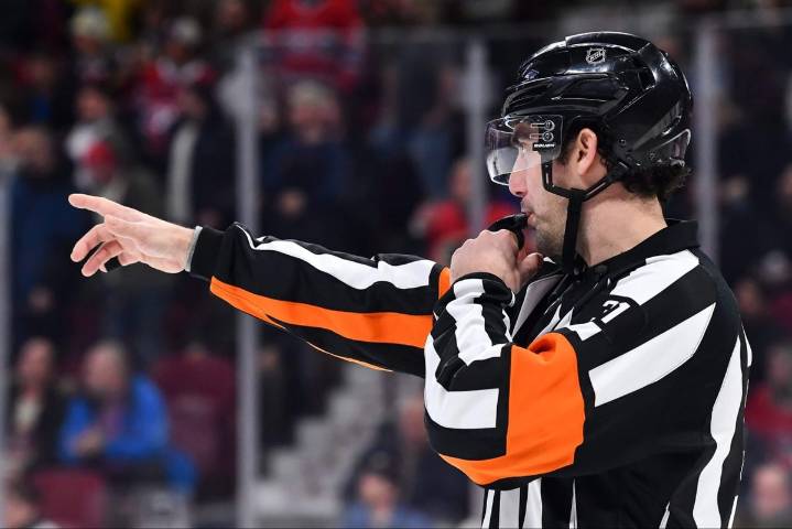 NHL referee mistakenly announces wrong goal call in Panthers