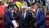 El Parlament sigue tramitando la iniciativa para que comunidades de vecinos puedan pedir desokupaciones