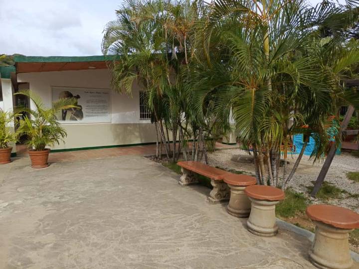 Esencia Guaiquerí en el Colegio Pablo Romero Millán