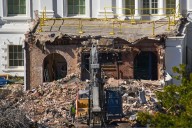 White House East Wing demolished as Trump moves forward with ballroom construction, AP photos show