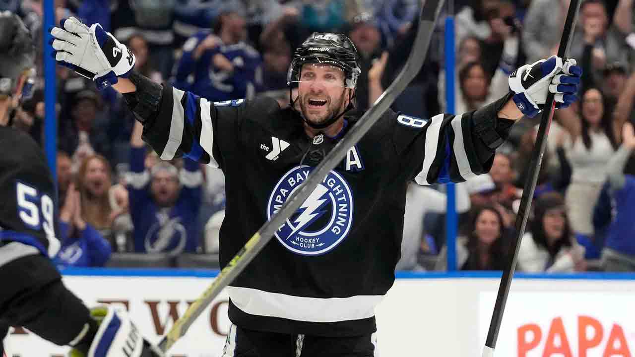 Kucherov records 1,000th career point in Lightning’s game against Ducks
