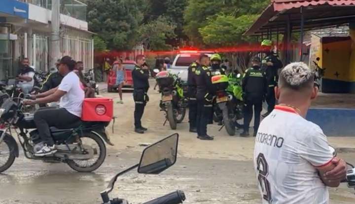 Hombre es baleado mientras grababa con su celular una riña en el barrio María Eugenia