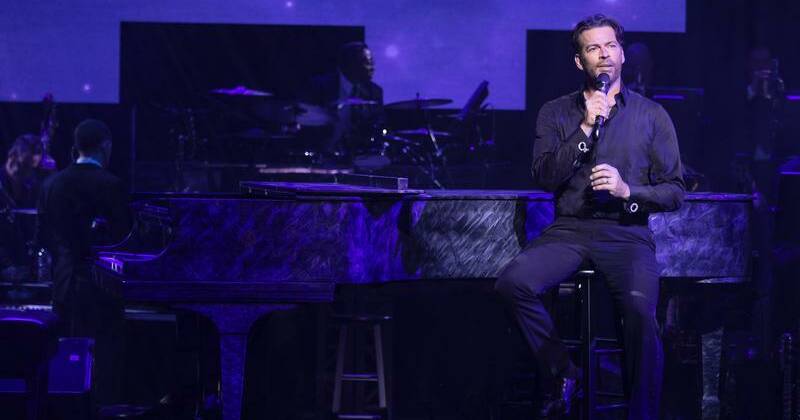 Harry Connick Jr loves his home crowd 