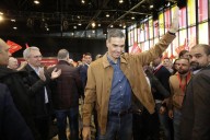 Sánchez considera "indecente" que Feijóo mantenga a Mazón