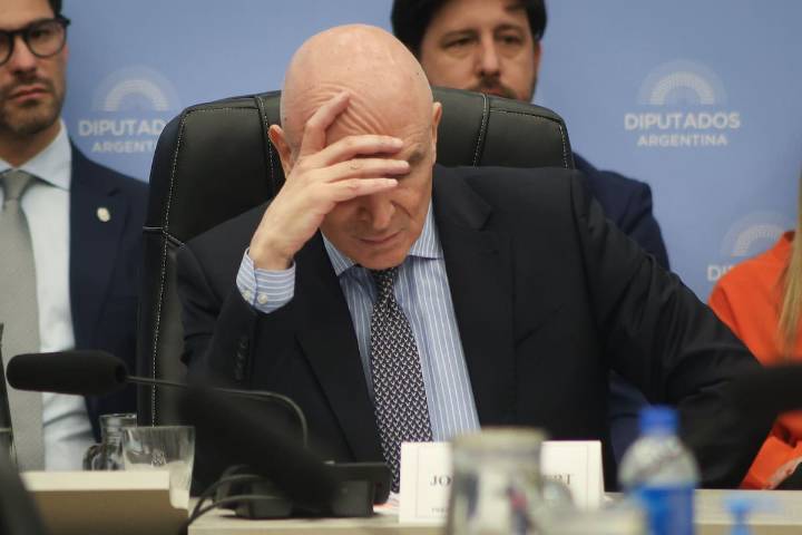 El caso de los US$200.000. La Justicia rechazó el pedido de Espert para que su causa por presunto lavado pase a Comodoro Py