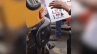 Hindutva group pastes ‘I Love Mahadev’ stickers on vehicles in Mumbai