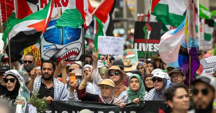 Eyes of Gaza journalist reflects on her job, 'mission'