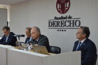 Encuentro sobre terrorismo internacional y su financiamiento en Derecho