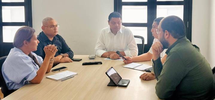 Distrito, Aqualia y Esepgua avanzan en obras de saneamiento para Riohacha