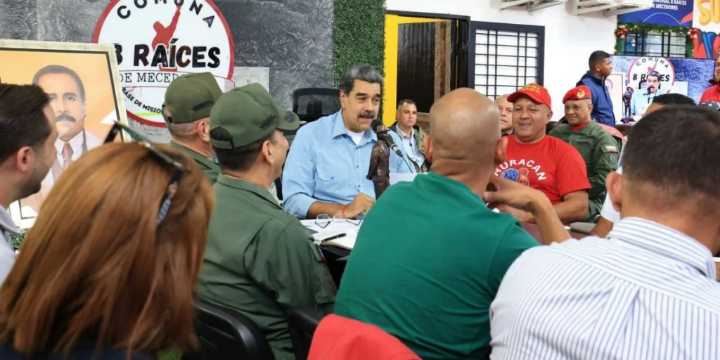 Nicolás Maduro pide crear una aplicación para que los venezolanos reporten ‘todo lo que vean y escuchen’