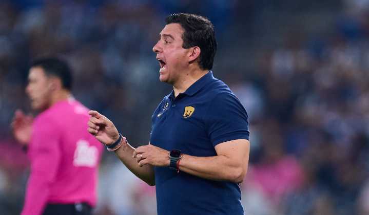 “Pudimos haber ganado”: Luis Pérez asegura que Pumas pudo romper 10 años sin ganarle a Monterrey en su casa