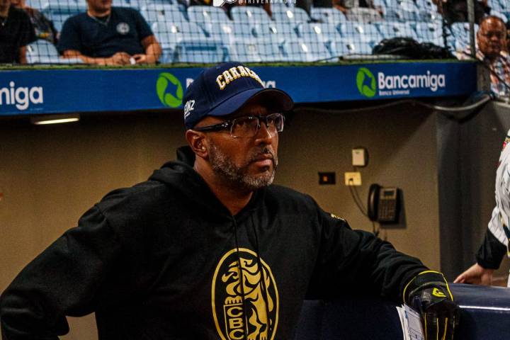 José Alguacil: «Caracas evalúa a unos pitchers importados que pronto jugarán»