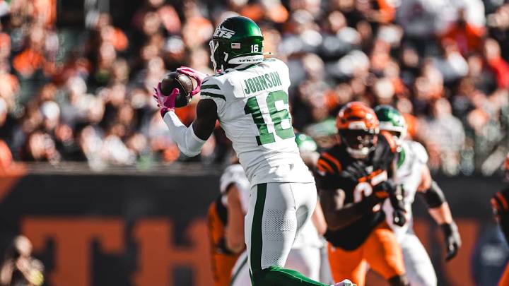 WR Tyler Johnson is 'Running Every Route to Win'