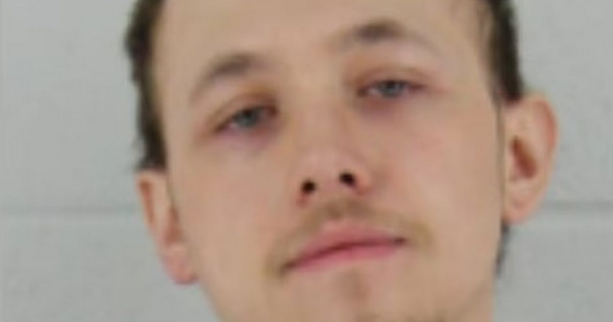 Restaurant worker contaminated food with urine and genitals after sick app requests