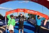Corredores Rarámuri hacen 2-3 en las 100 Millas del Trail Mont Blanc