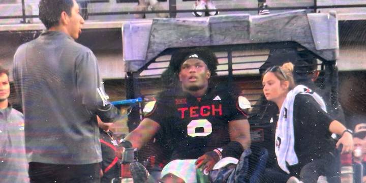 Key Texas Tech defender injured in first quarter against Kansas