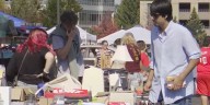 Shopping with the community