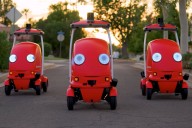 DoorDash and Waymo want to replace delivery workers with self-driving cars. There’s a few problems with that.