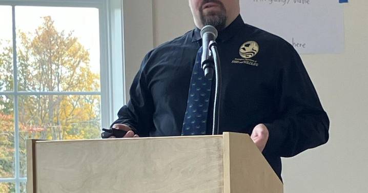 Summit focuses on green crab problems, potentials