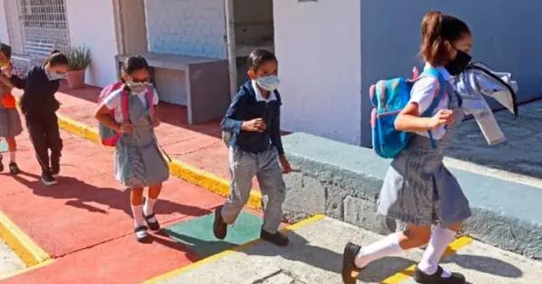 Este martes reanudan las clases presenciales