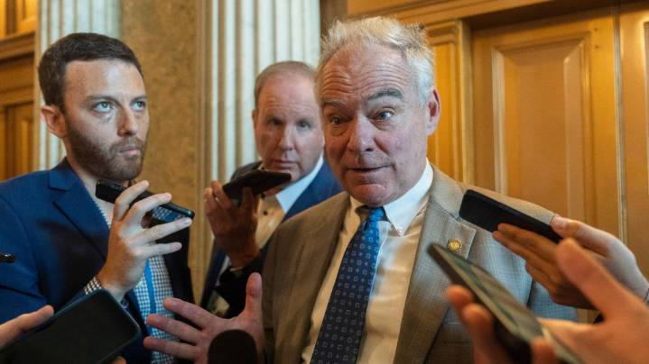 Sen. Kaine supports Jay Jones amid violent text backlash