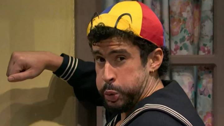 ¡Bad Bunny deslumbra como “Quico” en Saturday Night Live y arrasa en las redes sociales!