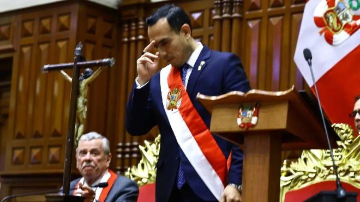 Vacar a Jerí, ¿suicidio político?
