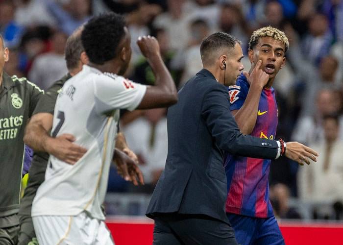 Final con bochinche en el clásico Real Madrid vs. Barcelona, Vinicius Jr y Lamine Yamal los protagonistas