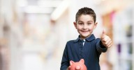 ¡Ahorra sin darte cuenta! Estrategias infalibles para que los niños logren sus metas, según la Condusef