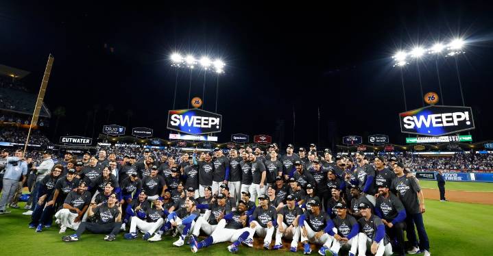 Dodgers first defending champion to make the World Series in 16 years