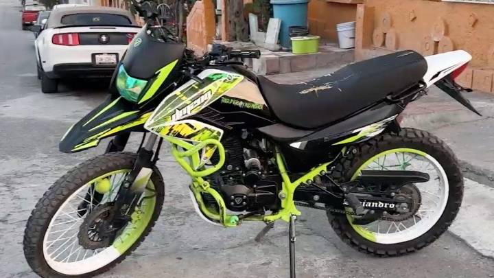 “Bellaco” deja lesionada a su madre tras impactarse contra camioneta