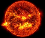 Científico del CONICET advierte sobre tormentas geomagnéticas y sus efectos en sistemas eléctricos