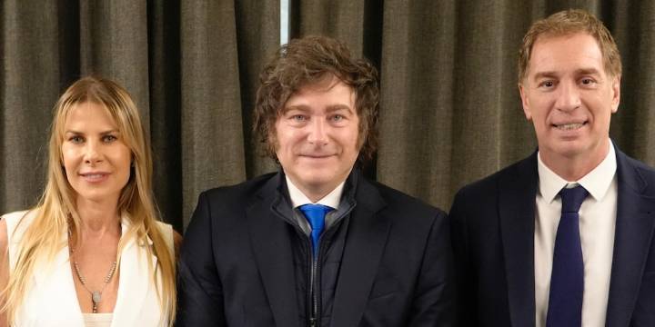 La Libertad Avanza pidió reimprimir los afiches que deberán exhibirse con los candidatos en cada centro de votación de PBA