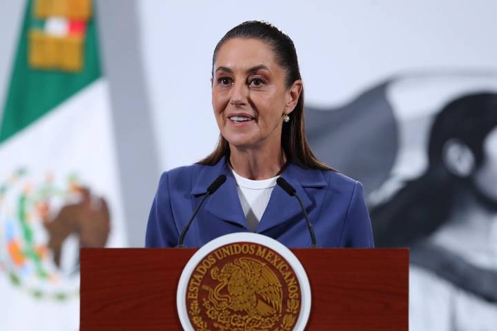 Sheinbaum anuncia que iniciarán el registro médico único en México en 2026