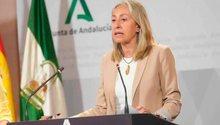 Dimite la consejera de Salud de la Junta tras la polémica por los fallos en el cribado de cáncer de mama