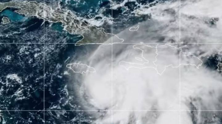 SRE llama a connacionales en Jamaica a extremar precauciones ante el huracán "Melissa"; descartan afectaciones para México